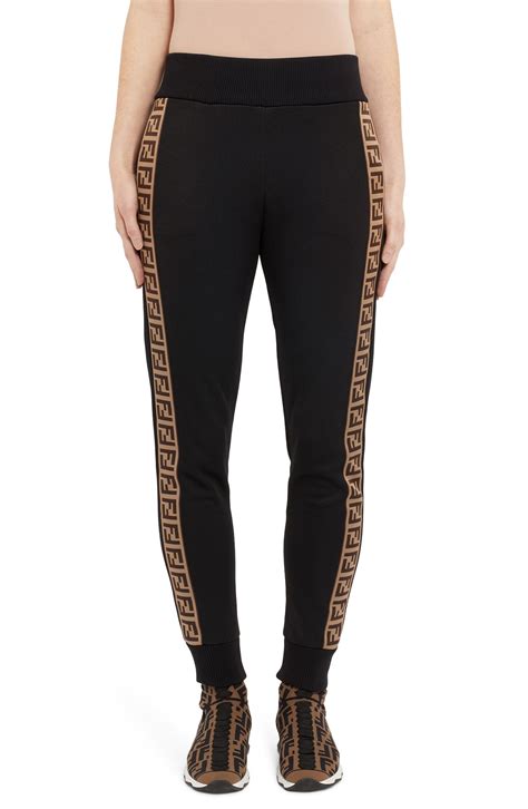 Fendi Pants for Women 